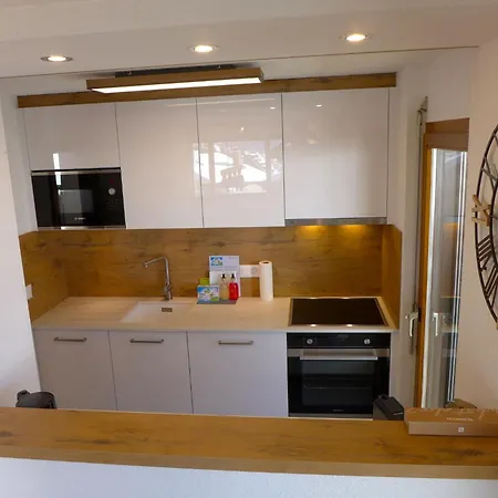 Mandarin B 19 By Interhome Lejlighed Crans-Montana