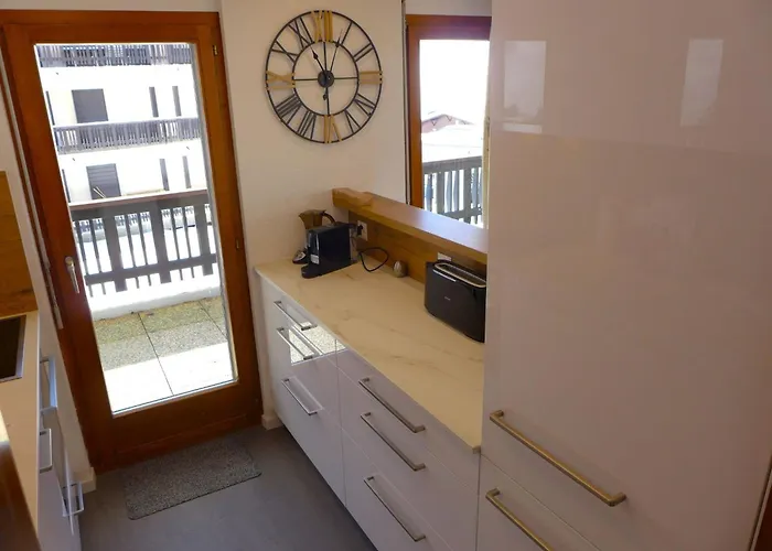 Mandarin B 19 By Interhome Кран-Монтана